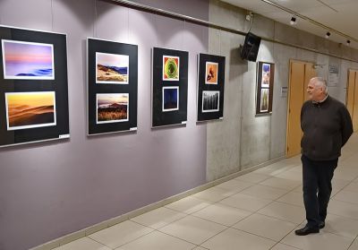 V Eurocentru probíhá výstava fotoklubu Balvan a fotokroužku DDM Vikýř