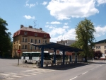 Takto vypadalo autobusové nádraží na náměstí v Železném Brodě v roce 2012