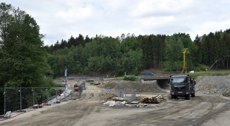 Aktuální stav rekonstrukce křižovatky Rádelský mlýn<br />Autor: Archiv KÚ Libereckého kraje