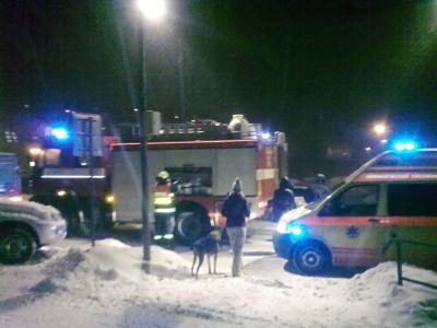 Obrazem: Nehoda osobního auta s dodávkou