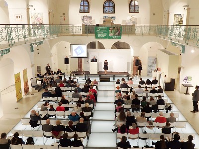 Chystá se populární aukce umění Nadace Euronisa