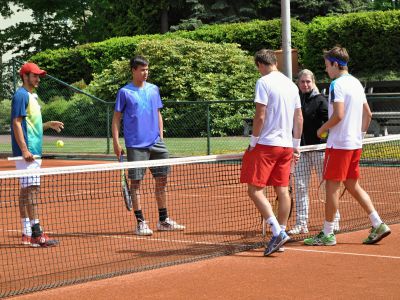 V pátek se na kurtech ČLTK hraje finále čtyřhry