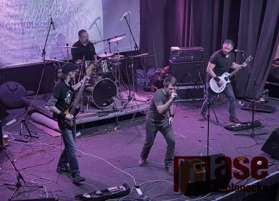 Obrazem: Čtvrtý Jablonecký nátěr