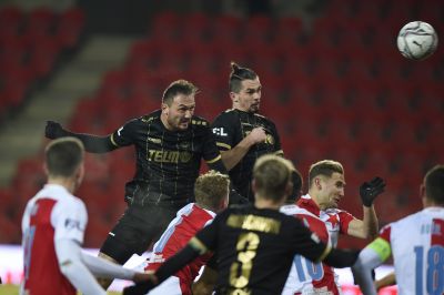 Druhý tým prvního z míry nevyvedl