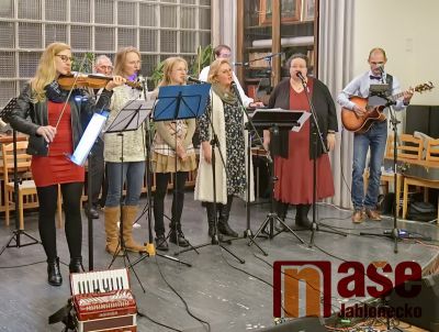 Obrazem: Vánoční koncert Sboru dobrovolných muzikantů 2020