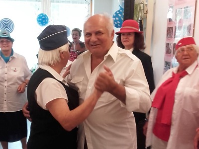 V Novoveské přistáli piloti a letušky