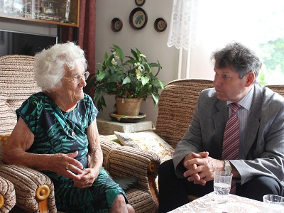 Stovka není žádný věk