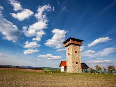 Rozhlednu U Borovice doplňuje muzeum psacích strojů