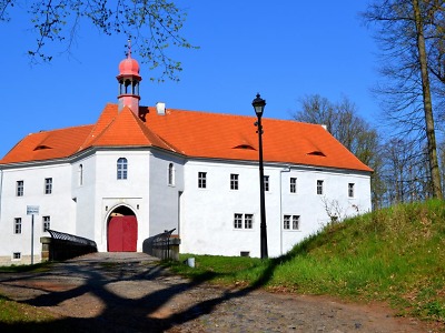 Zchátralý zámek Vartenberk se vrací do krásy. I díky penězům z kraje