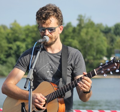 Když se rozezpívá přehrada