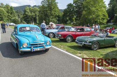 Obrazem: Veteránem za Krtečkem do Jizerských hor 2018