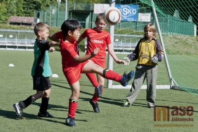 V Desné se konal satelitní turnaj žáků v kopané