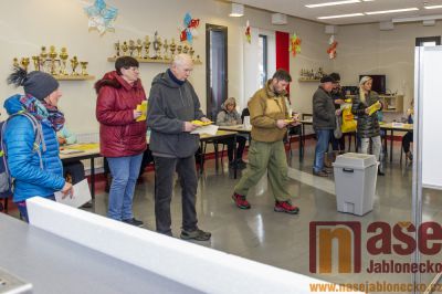 Obrazem: Druhé kolo prezidentských voleb v Tanvaldě