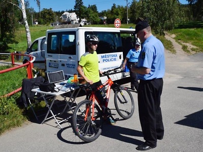 Prázdniny v Jablonci zakončila preventivní akce městské policie