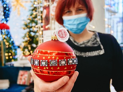 Pořádají sbírku vánočních ozdob na podporu onkologicky nemocných