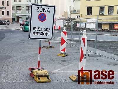 V jablonecké ulici Budovatelů dočasně zpomalíte