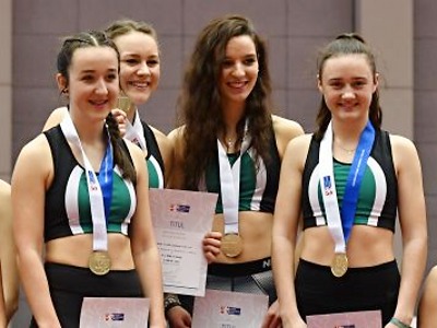 Senzační zlato štafety atletek LIAZU