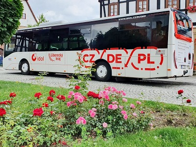 Autobusem bude od soboty znovu možné projet přes tři země