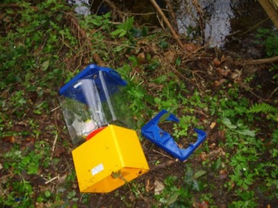 V zásadské restauraci ukradl automat na kuličky a peníze, už je obviněn