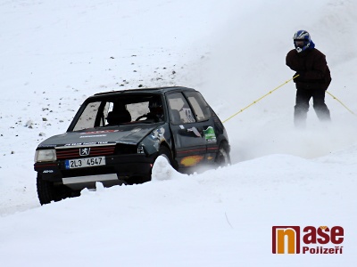 Seriál v autoskijöringu pokračoval ve Sklenařicích a v Jesenném