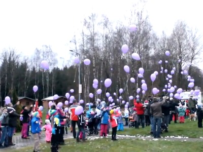 VIDEO: Vypouštění balónků pro Ježíška v Tanvaldě