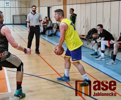 Obrazem: Zápas Jizerské basketbalové ligy Draci Jablonec - TJ Tanvald