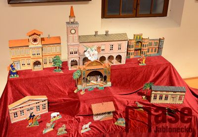 Obrazem: Výstava betlémů v kostele sv. Anny