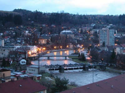 Po vydatných deštích stoupla hladina Jizery v Železném Brodě