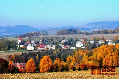 Většinou žijí vesnice svým vlastním životem