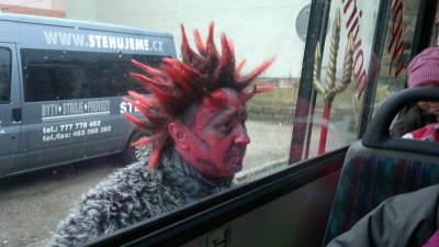 Obrazem čtenáře: Čertovský autobus