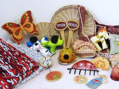 Certifikát produkt Český ráj získala keramika, oděvní i chráněná dílna