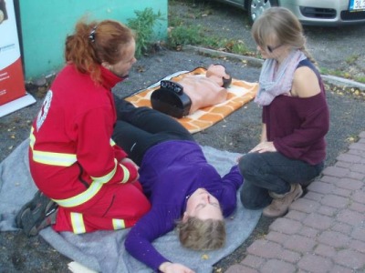 Při dopravní akci si řidiči vyzkoušeli poskytování první pomoci