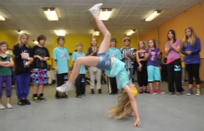 Dancing Crackers přijímá nové tanečníky