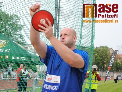 Foto i video: Malachowski popáté ovládl disk na Daňkově memoriálu