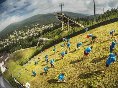 Vzhůru na můstek! V Harrachově si běžci znovu sáhnou na dno