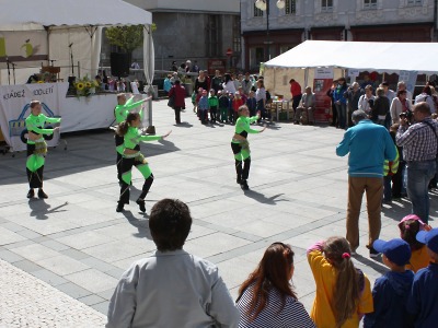 Hry, hudba a tanec. Tak se slaví Den rodiny v Jablonci