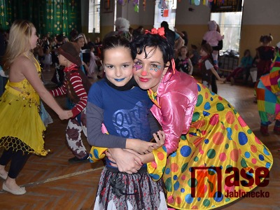 Obrazem: Dětský karneval v Lučanech 2016