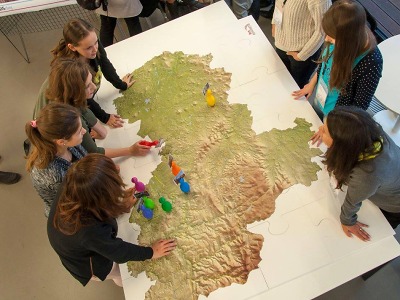 Oslava map a souvisejících technologií