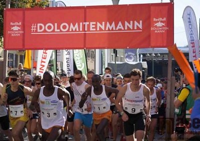 Autor foto:Archiv Josefa Šourka Josef Šourek v bronzovém týmu na Red Bull Dolomitenmann 2023