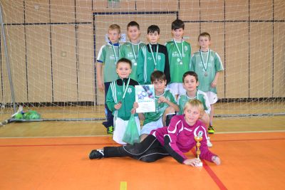 Fotbaloví E – žáci se pilně připravují v hale