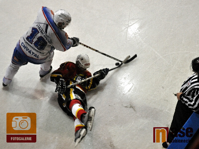 Hattrick Michala Kapičky základem pro výhru nad HC Děčín Hattrick Michala Kapičky základem pro výhru nad HC Děčín