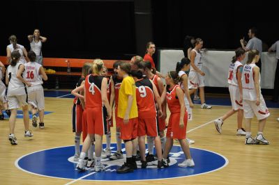 Starším žákyním Bižuterie se stále příliš nedaří