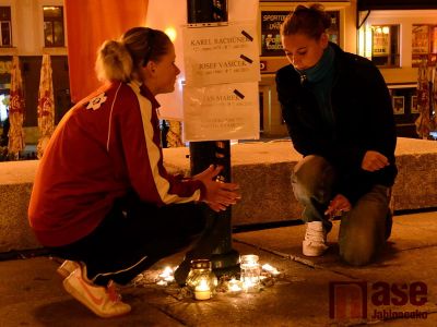 Obrazem: Pieta za hokejisty