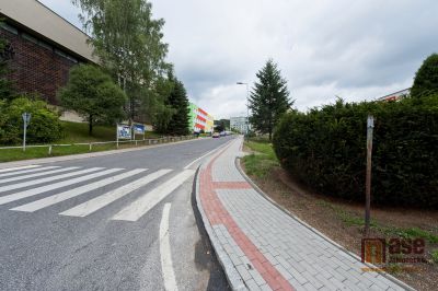 V Tanvaldě dokončili nový chodník na sídlišti Výšina 