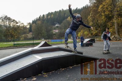 V Tanvaldě zprovoznili nový skatepark 