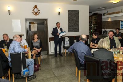 Senátor Jaroslav Zeman pozval kolegy starosty na setkání 