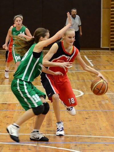 Kadetky U 17 jablonecké Bižuterie o další extraligu