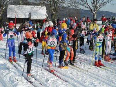 Ani mráz neodradil téměř tři stovky mladých běžkařů 
