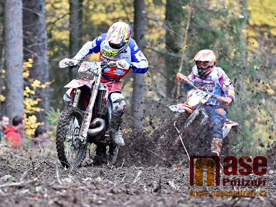 Seriál KTM ECC pokračoval závodem v Benešově