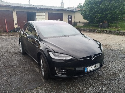 Farma Pěnčín zakoupila nový elektromobil